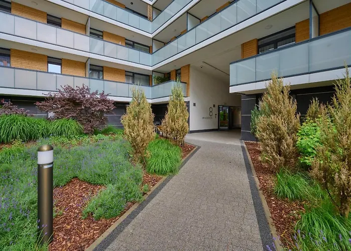 Apartman Modern With Balcony For 4 Guests In By Renters Wrocław