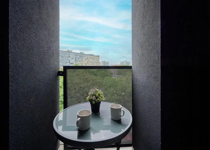 Apartman Modern With Balcony For 4 Guests In By Renters Wrocław